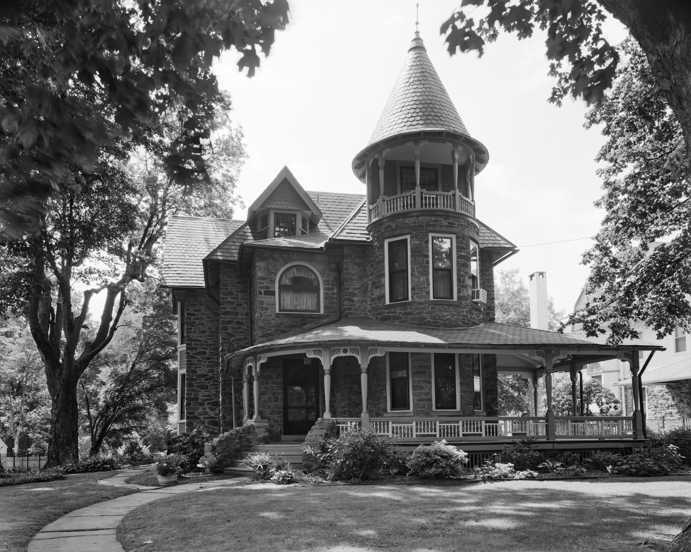 The Wallace Munn residence (1890–91), designed by architect Minerva Parker Nichols