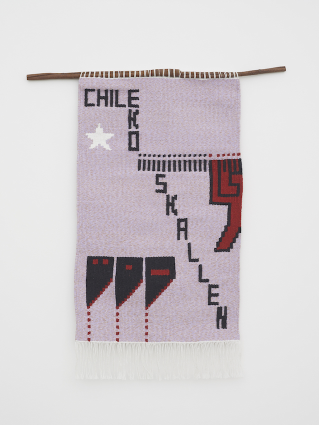 A weaving by artist Charlotte Johannesson called “Chile eko i skallen” (1973, remade by Tiyoko Tomikawa in 2016)